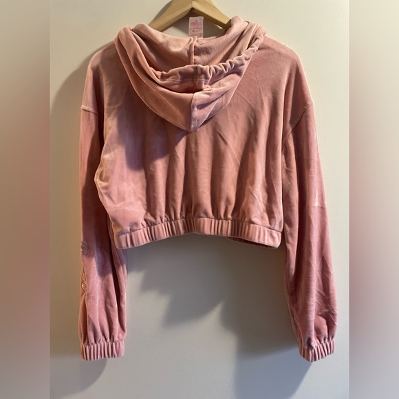 3/$20 Angel velour cropped jacket - Picture 5 of 5